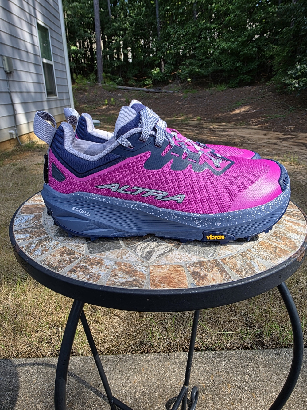 Altra Experience Wild 3 Magenta Trail Running Shoes Womens Size 7 Worn 1x